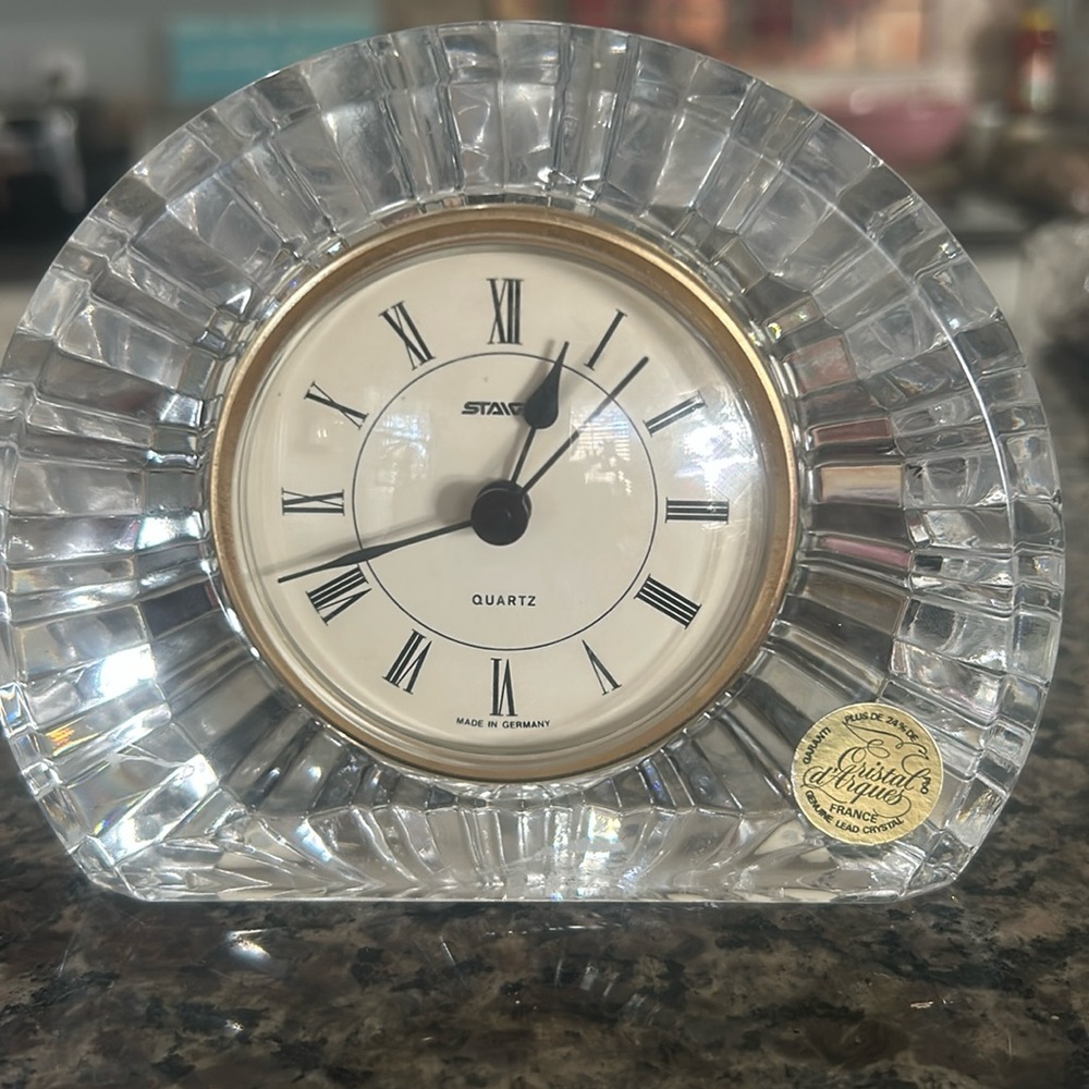 Stalger Quarterz Desk Mantel Lead Crystal Starburst Clock
